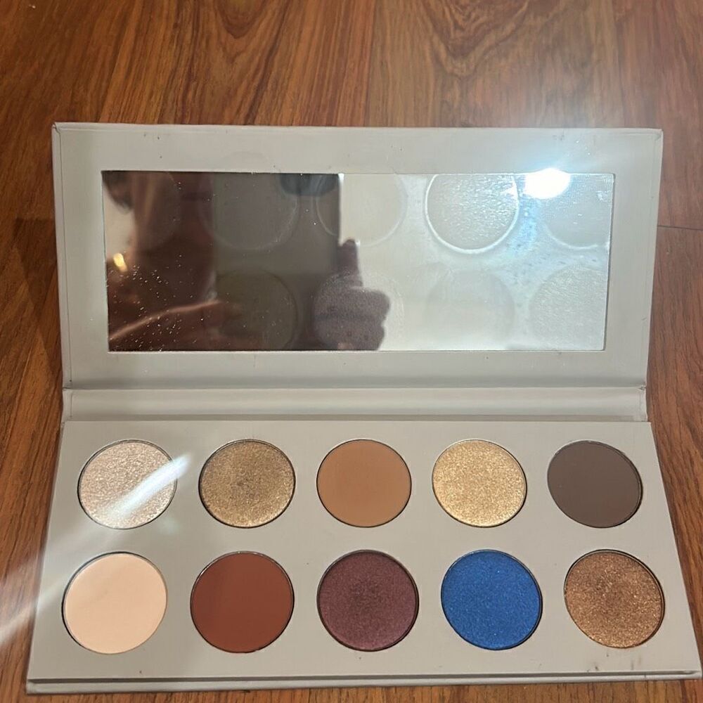 KKW X Mario eyeshadow palette